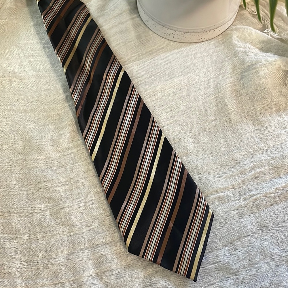 Men’s Tie  👔  | Mix & Match - 2 / $10 or 5 / $20